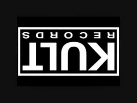 Marcus Gauntlett featuring Elise 5000 "She can never" (Kult records)