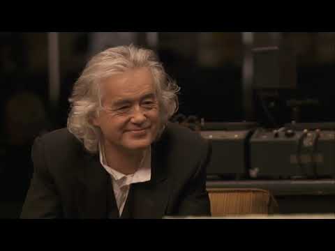 It Might Get Loud - The Edge Plays Stairway to Heaven (Deleted Scene)