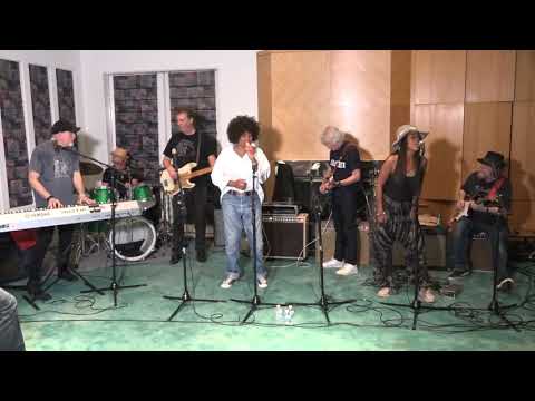 Ronee Martin in Bell Canyon