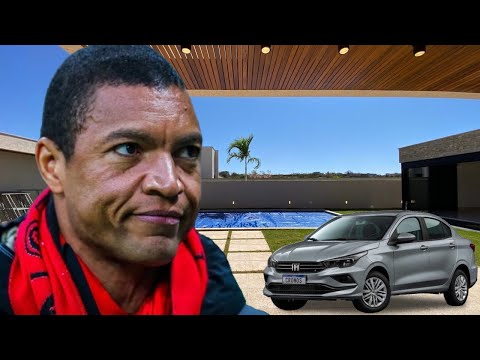 Remember him? That's how DIDA lives. One of the greatest goalkeepers in the world! A millionaire ...