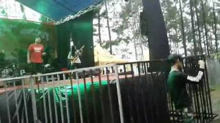 Download lagu BEDAH SARAF - hipnotyc orgsem mp3