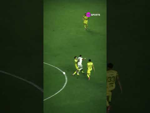 DE CALCANHAR, NEY?! A SAÍDA DE PRESSÃO DO NEYMAR AINDA É DE OUTRO PLANETA…#shorts