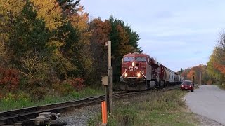 preview picture of video 'CP 8776 at Bala (19OCT2014)'