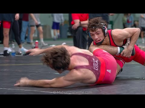 125 – Caleb Schroer {G} University of Findlay vs. Andre Gonzales {R} Ohio State University