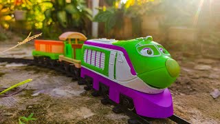 Download lagu Merakit dan Unboxing Mainan Baru, Kereta Api Chuggington, Train Baby Rail King, Classic Series mp3