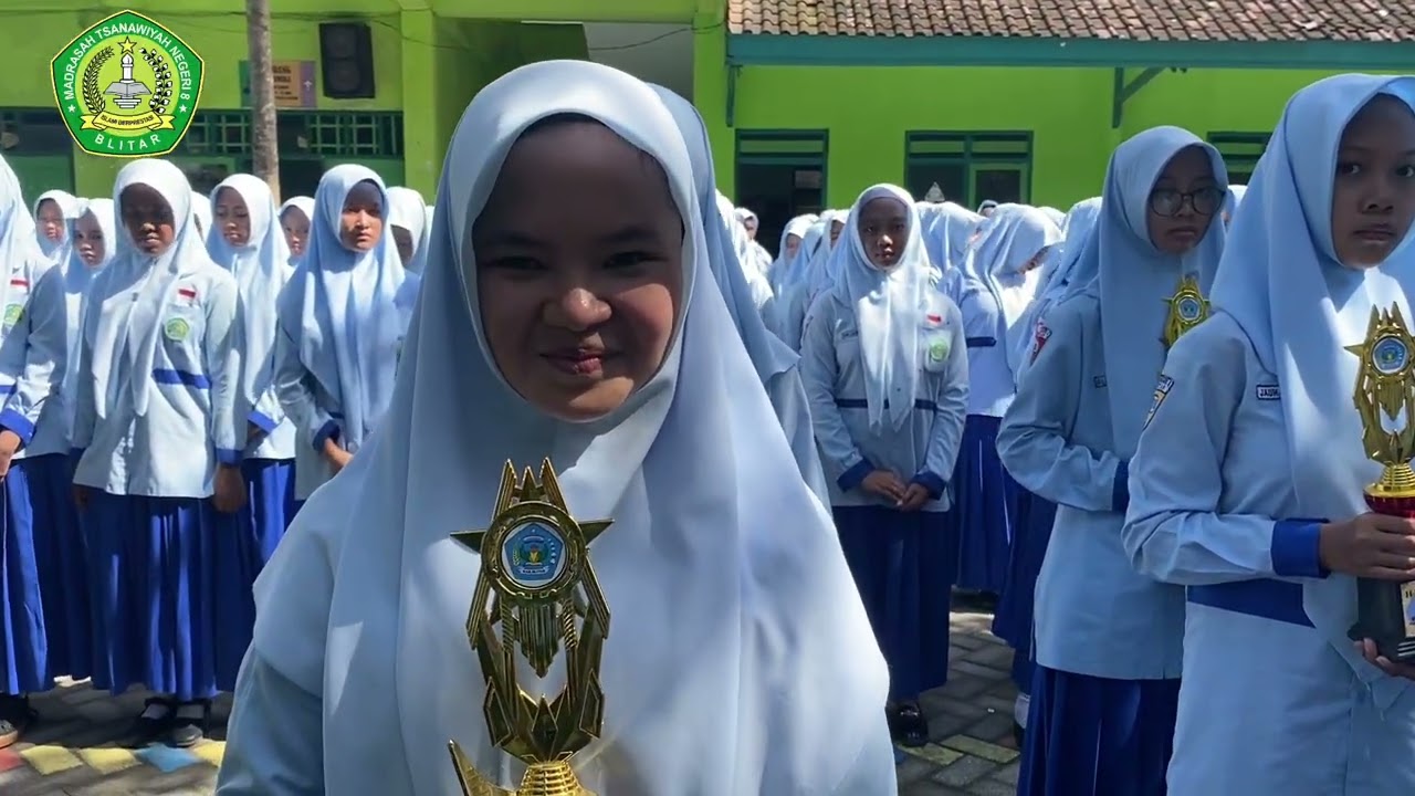 UPACARA HARI GURU NASIONAL | MTsN 8 BLITAR