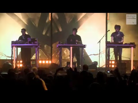 Moderat 'Let Your Love Grow' Live in Cologne 2010 (Electronic Beats TV)