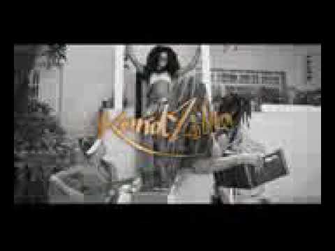 MC Bola Feat MC Kevinho Ela É Demais (KondZilla)