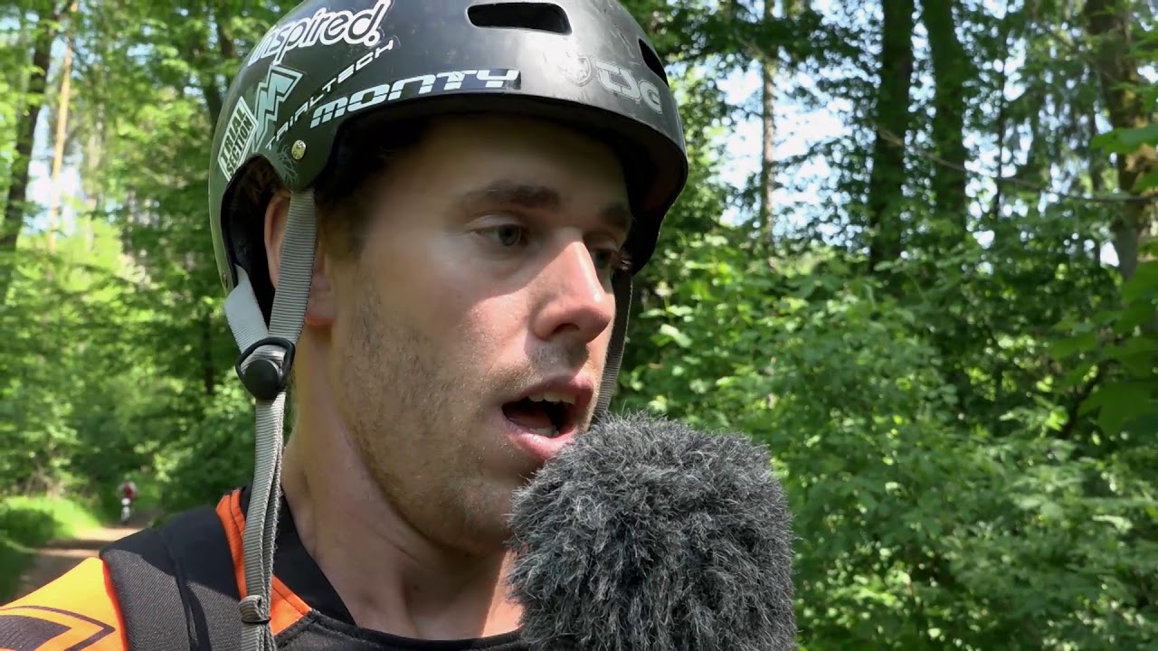 náhled z videa Mistrovství ČR v biketrialu