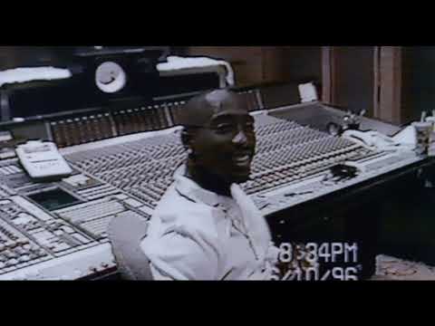 Last Man Standing: Documentary Clip Shows Biggie Smalls & Tupac Shakur Hugging