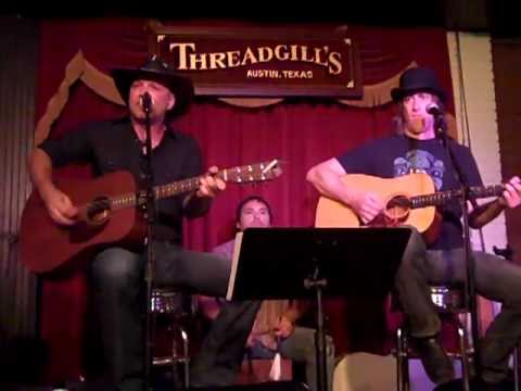SHAWN DAVIS with NICK RANDOLPH - LIFE IS BEATIFUL (ORIGINAL) - THREADGILLS AUSTIN, TX 8-07-2011
