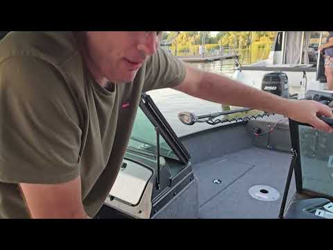 Barca ideala pentru Dunăre și Delta - Lund 1775 Adventure Sport