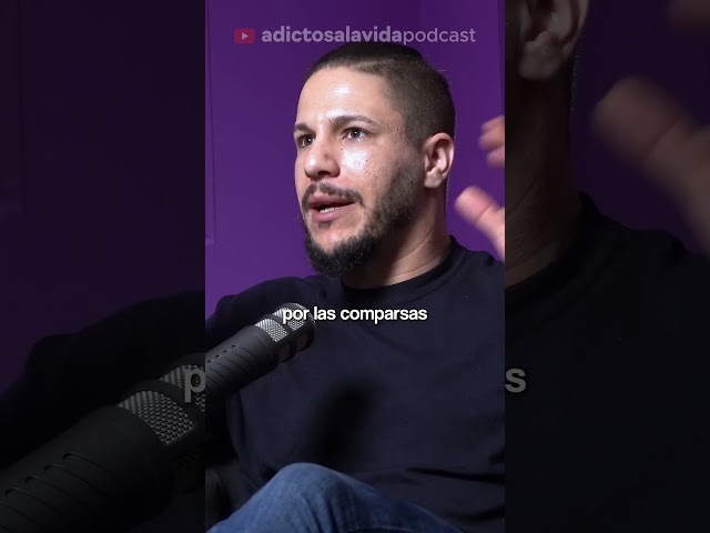 Vídeo relacionado con Historias del Carnaval de Cádiz que nunca te contaron (el paseo memoria)