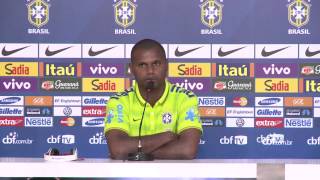 Jefferson comenta a disputa por vaga no gol da Seleção