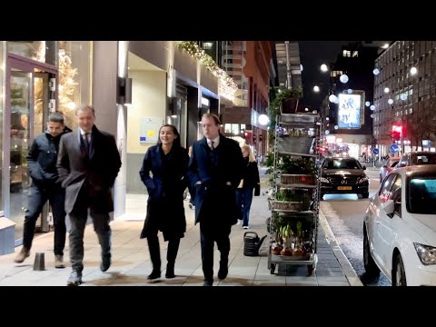 Stockholm Walks: Regeringsgatan. Central streets to dark water. 4k, natural sound. Experience Sweden