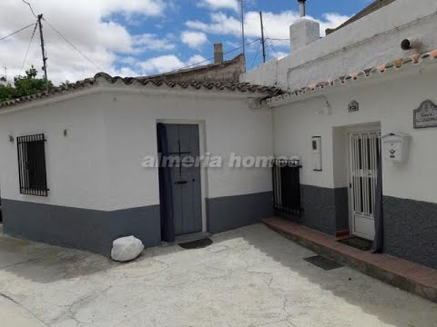 SOLD - Casa Verde AH12356 - Fully renovated cave house with a separate garage