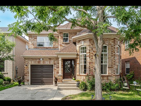 2406 Falkland Crescent, Oakville Home - Real Estate Properties