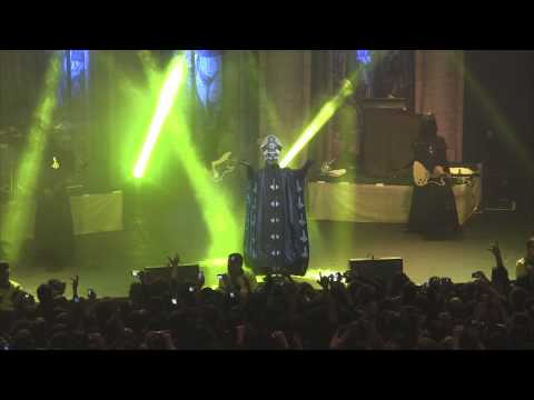 Ghost en Chile 2014 - Here Comes The Sun (The Beatles cover) - Teatro Caupolicán, Santiago