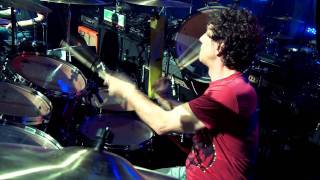 Gavin Harrison & Simon Phillips [Part 1] Guitar Center's Drum-Off 2010.