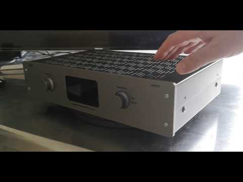 Lab12 Melto2 phono stage with a remote control