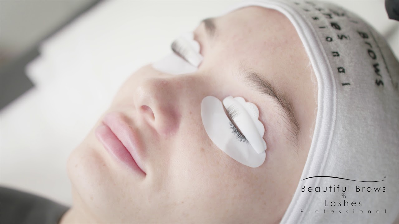 Beautiful Brows & Lashes Professional - Lash Bomb