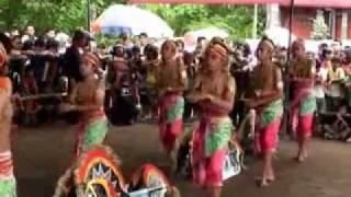 Download lagu Jathilan TURONGGO MUDHO CINDELARAS TMC babak1_clip2.flv mp3