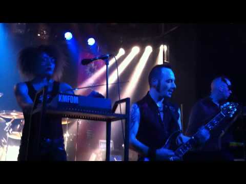 KMFDM - A Drug Against War (live)