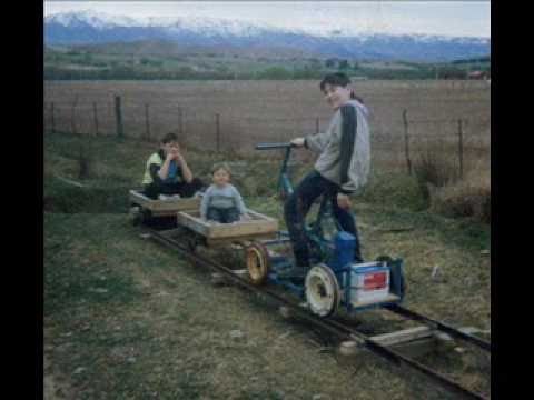 (vid_2_of_3) MIXTAPE.wmv = Mono 2 Stereo WIDE MODE 'surround' & BEYOND = MOODS II (FAIR USE APPLIES)