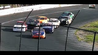 preview picture of video 'CIRCLE TRACK RACING: MINI STOCK CARS WATERFORD SPEEDBOWL'