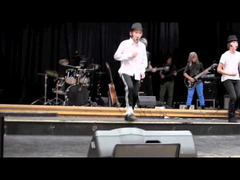 Erlend Brede rehearsal / practise Michael Jackson