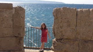 preview picture of video 'Esther Miriam Visiting Akko (Acre) Fortress, Israel, November 7, 2014'