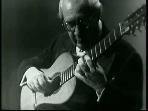 Andres Segovia live performance 1956 "Allegretto"