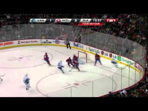 Montreal Canadiens Vs Vancouver Canucks - 12/08/2011