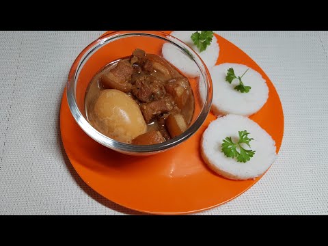 28-Porc et oeuf dur au caramel et jus de coco.