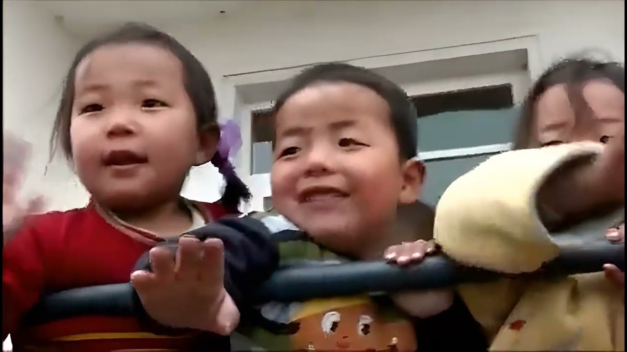 DPRK / Hero to Zero / eyes wide - mouth shut (Enhanced 4K)