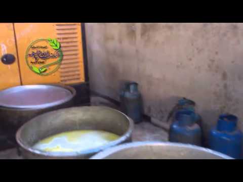 تجهيز وجبات طعام في القطاع الأوسط في ريف دمشق من قبل المكتب الإغاثي الموحد في الغوطة الشرقية