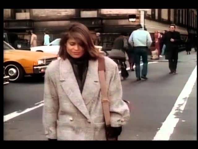 Beauty & the Beast ( 1987 - 1990 series ) opening titles ( from Seasons 1 and 2 )