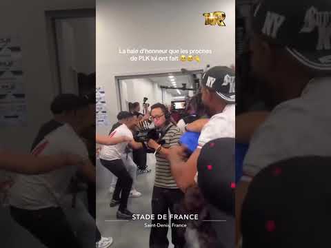La haie d’honneur que les proches de PLK lui ont faite au Stade de France 🏟 #plk #polak #plkpb