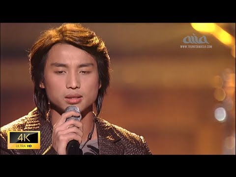 Thể hiện bởi Đan Nguyên