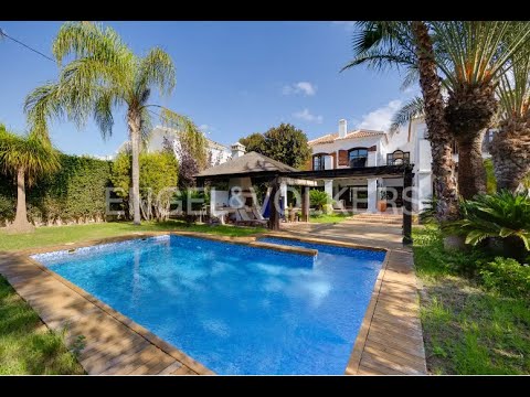 Luxury mansion for Sale in Cabo Roig