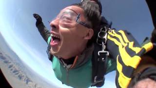 preview picture of video 'Skydiving in Las Vegas - Extreme Skydiving - The FUN thing to do in Las Vegas!'