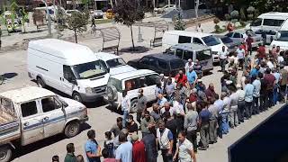 Bozkırda  Öldürülen Kahveci Fatih Uyar Yüzlerce kişinin omzunda uğurlandı.