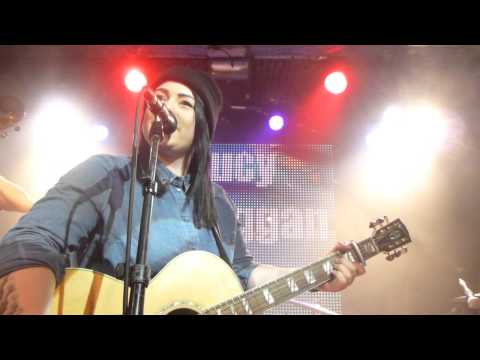 Lucy Spraggan - Gold Digger (Kanye West Cover) (HD) - Coalition, Brighton - 23.05.13