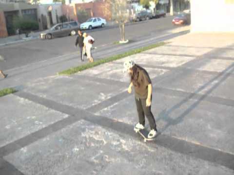 Camila Neymann-Brincando nos Mormons