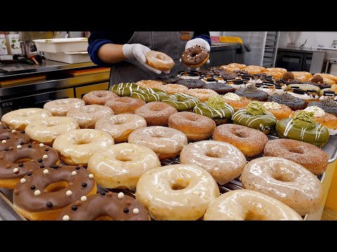 커피를 사면 도넛이 공짜? 디저트 덕후들이 환장한다는! 미친 가성비 수제도넛 / American Style Donut Master / korean street food