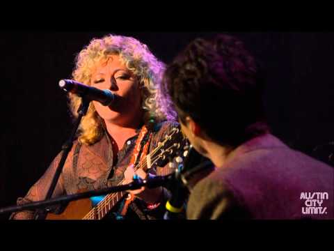 Shovels & Rope perform 