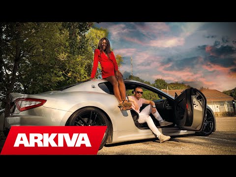 Zizeej - Ola Mami (Official Video HD)