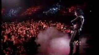 Gene Simmons Bass Solo