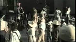 Los Muertos De Cristo - Ladran, Luego Cabalgamos DVD-01