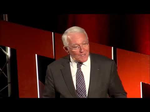 Comment j’ai participé à la reconstruction des pays post-crises | Jean-Pierre MEYER | TEDxBelfort